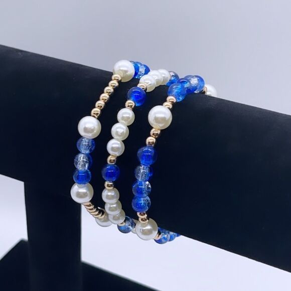 NWT Wool + Pepper Co. Glass Beaded Bracelet Stack - Picture 3 of 4